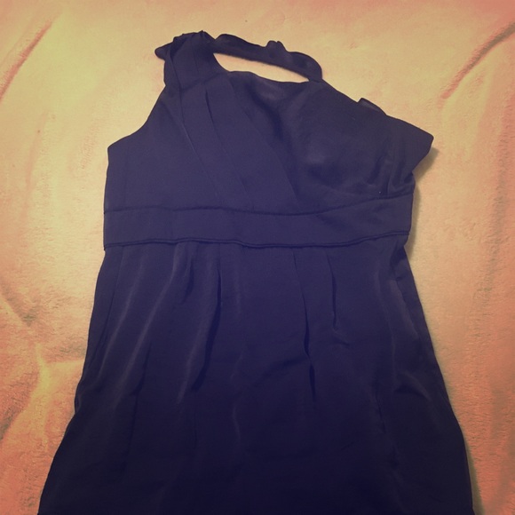 Dress - Picture 1 of 4